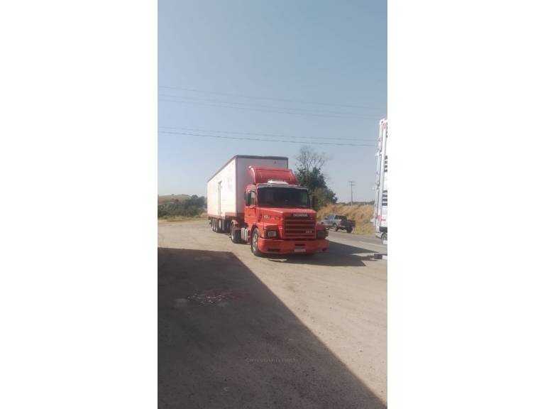 SCANIA - T-113 - 1993/1993 - Vermelha - R$ 185.000,00