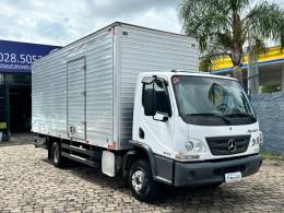 MERCEDES-BENZ - ACCELO 815 - 2015/2016 - Branca - R$ 270.000,00