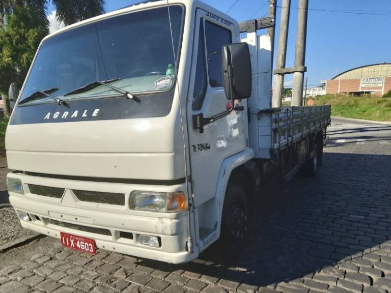 AGRALE - 8500 - 1999/1999 - Branca - R$ 99.000,00