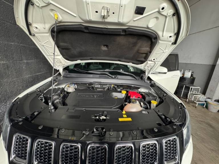 JEEP - COMPASS - 2019/2019 - Branca - R$ 119.900,00