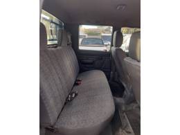 TOYOTA - HILUX - 2003/2004 - Prata - R$ 64.000,00