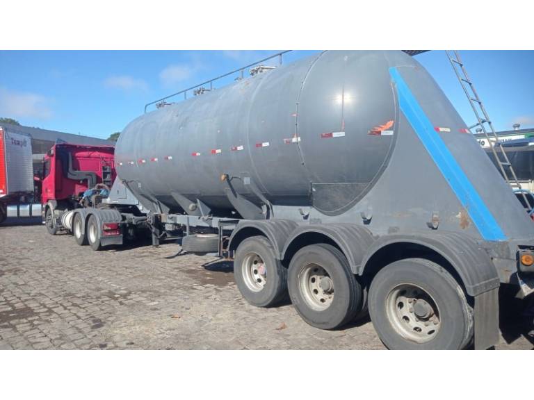 SCANIA - R-440 - 2013/2013 - Vermelha - R$ 440.000,00