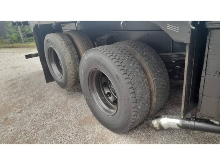 MERCEDES-BENZ - L-1314 - 1987/1988 - Azul - R$ 130.000,00