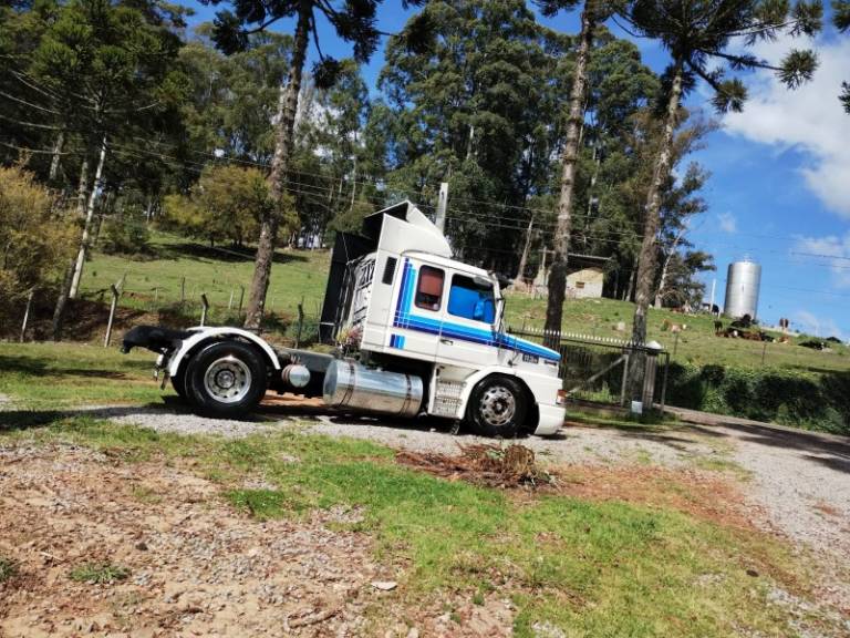 SCANIA - T-113 - 1993/1993 - Branca - R$ 150.000,00