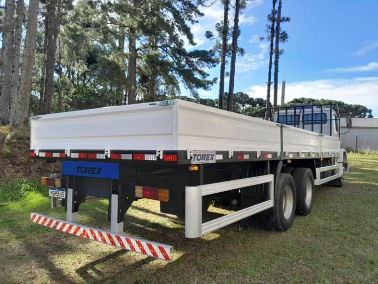 MERCEDES-BENZ - L-1620 - 2009/2009 - Branca - R$ 270.000,00