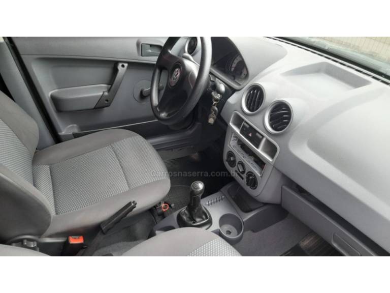 VOLKSWAGEN - GOL - 2011/2012 - Preta - R$ 23.000,00