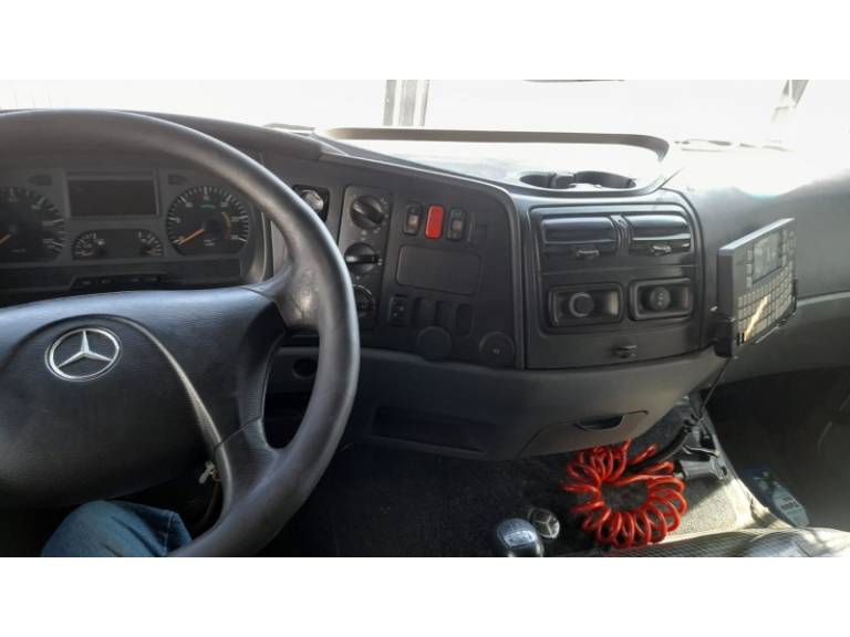 MERCEDES-BENZ - ATEGO 2425 - 2009/2009 - Branca - R$ 290.000,00