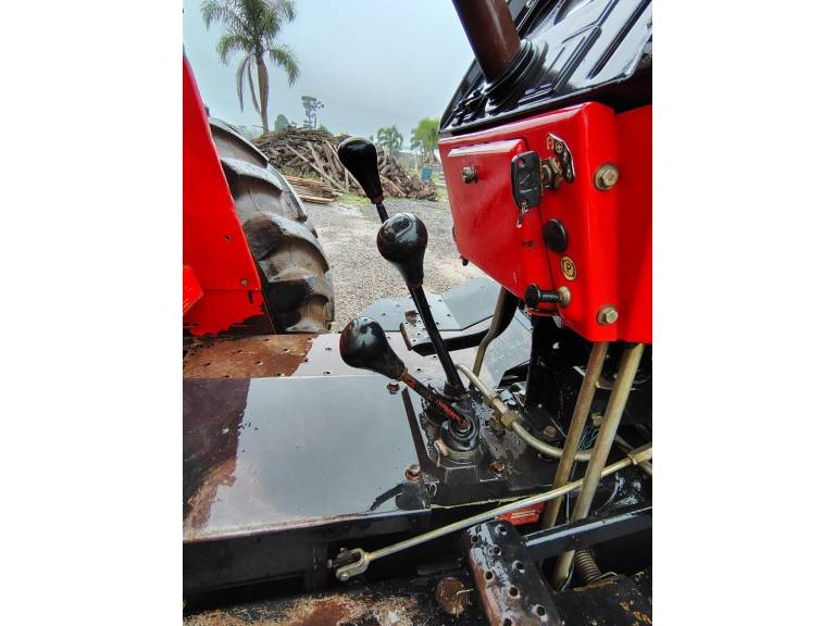 MASSEY FERGUSON - TRATOR 292 - 2007/2007 - Vermelha - R$ 179.000,00