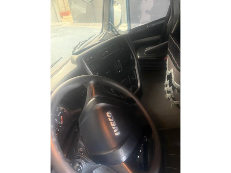 IVECO - STRALIS - 2019/2019 - Azul - R$ 430.000,00