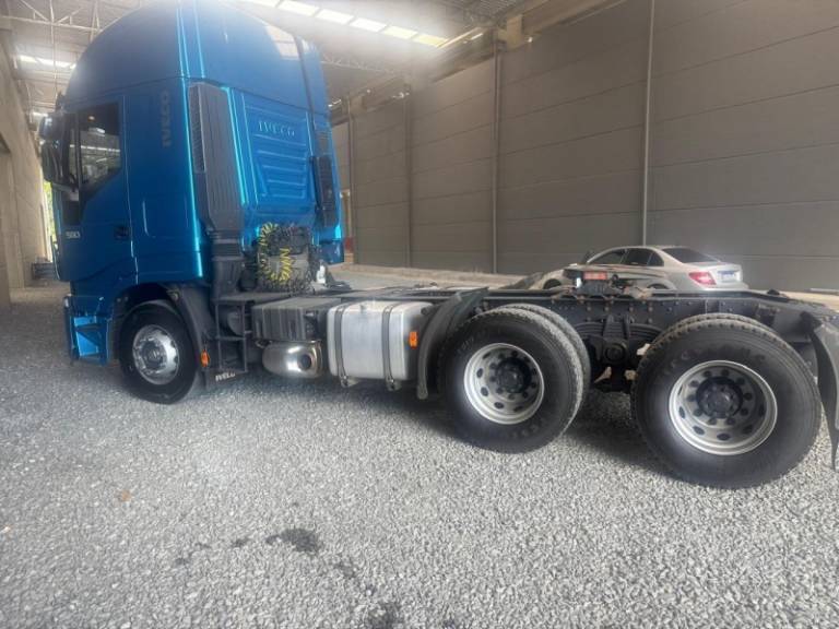 IVECO - STRALIS - 2019/2019 - Azul - R$ 430.000,00