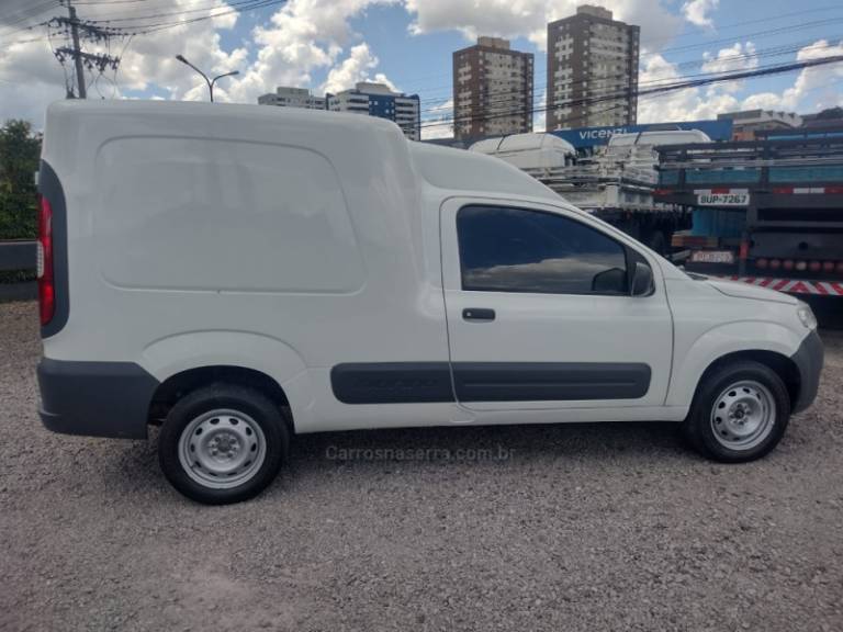 FIAT - FIORINO - 2016/2016 - Branca - R$ 47.900,00