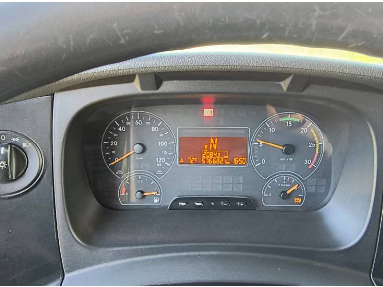 MERCEDES-BENZ - ATEGO 1518 - 2011/2011 - Branca - R$ 185.000,00