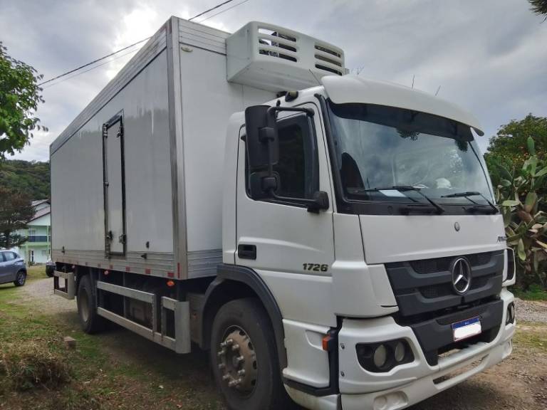 MERCEDES-BENZ - ATEGO 1726 - 2013/2013 - Branca - R$ 395.000,00