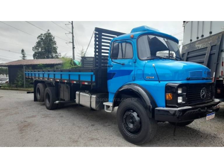 MERCEDES-BENZ - L-1314 - 1987/1988 - Azul - R$ 130.000,00