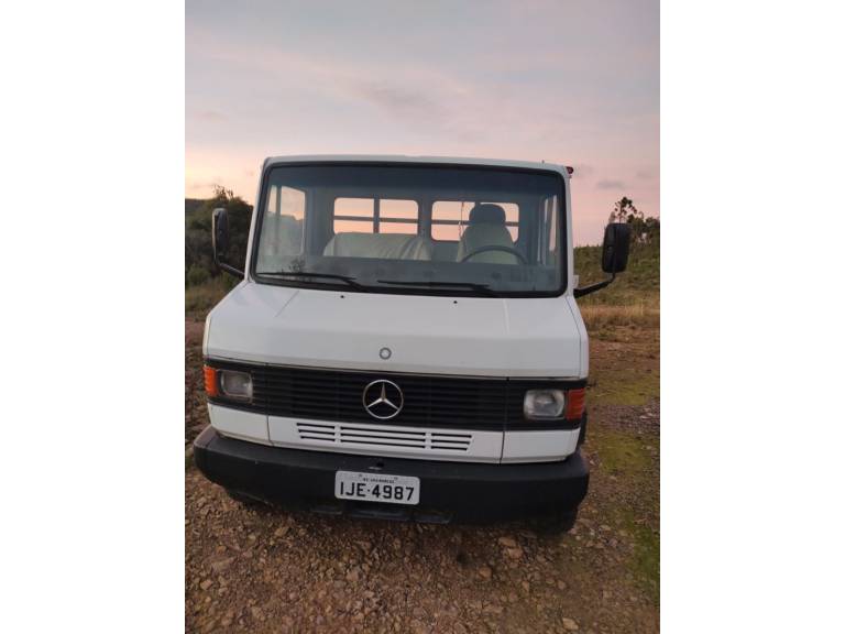 MERCEDES-BENZ - 710 (DIESEL) - 1999/1999 - Branca - R$ 128.000,00