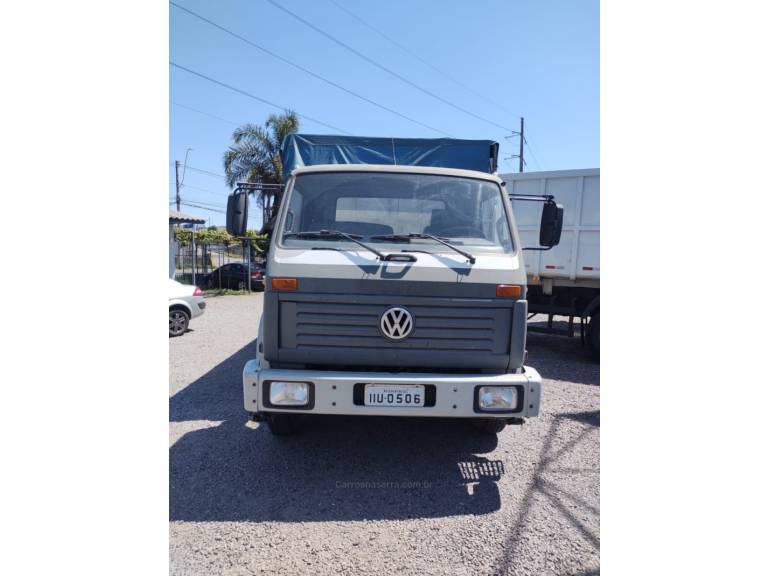 VOLKSWAGEN - 12-140 - 1998/1998 - Cinza - R$ 99.900,00
