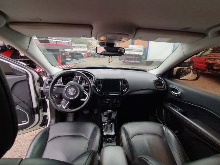 JEEP - COMPASS - 2019/2019 - Branca - R$ 119.900,00