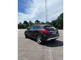 MERCEDES-BENZ - GLA 200 - 2016/2016 - Marrom - R$ 119.000,00