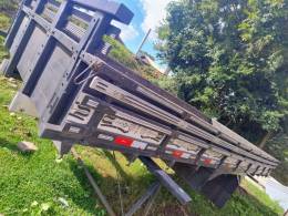 OUTRAS - CARROCERIA - 2000/2000 - Outra - R$ 8.000,00