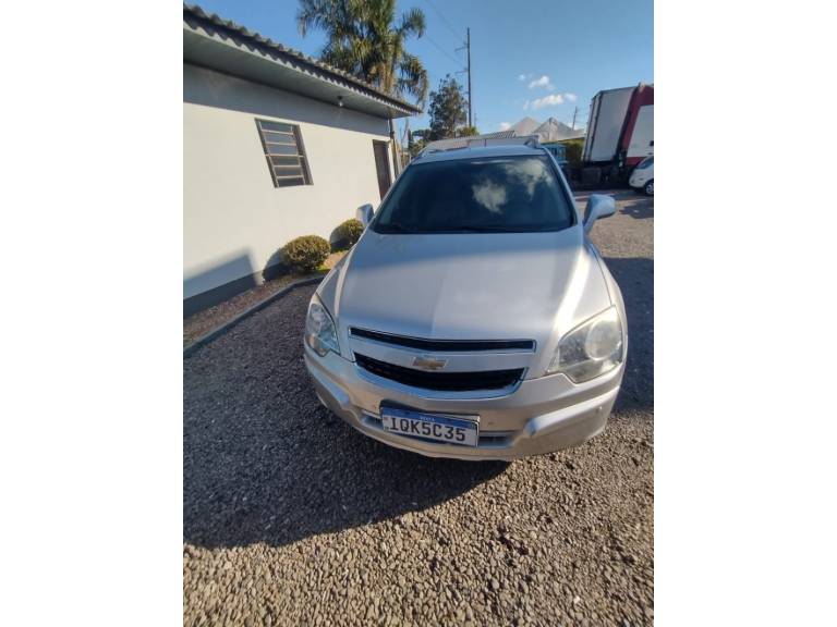 CHEVROLET - CAPTIVA - 2009/2010 - Prata - R$ 36.000,00