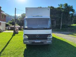 MERCEDES-BENZ - ATEGO 1518 - 2011/2011 - Branca - R$ 185.000,00