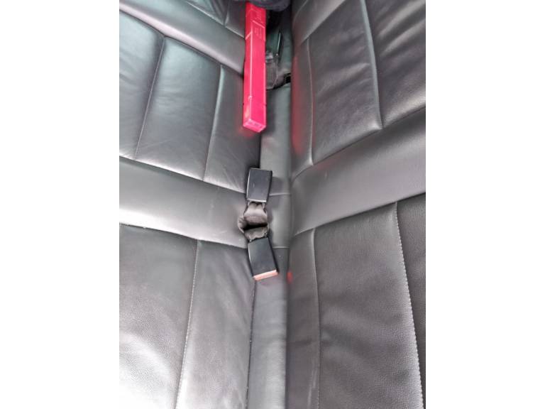 VOLKSWAGEN - AMAROK - 2011/2012 - Preta - R$ 89.000,00