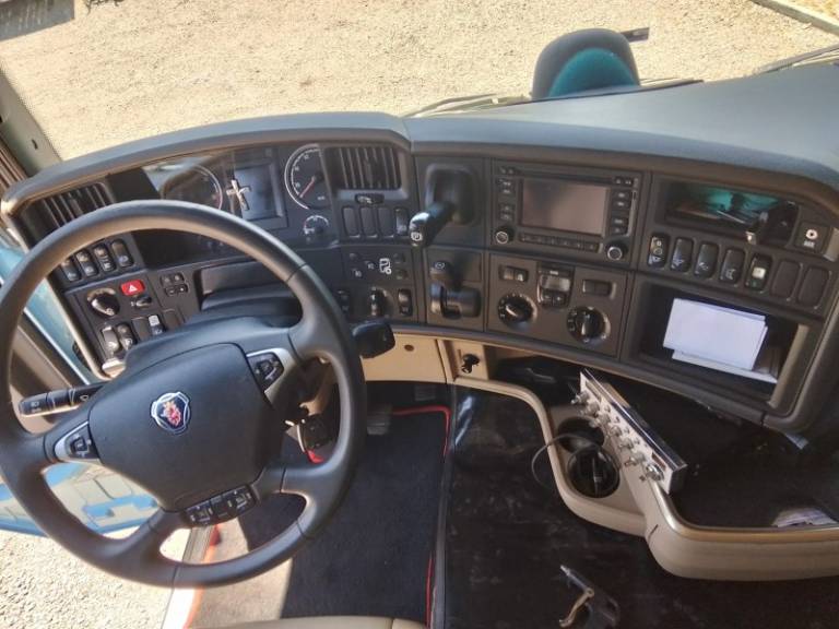 SCANIA - R-440 - 2017/2018 - Azul - R$ 509.900,00