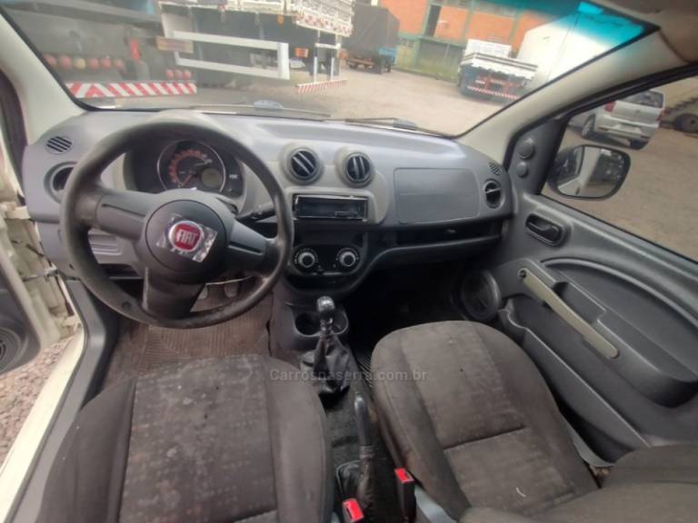 FIAT - FIORINO - 2016/2016 - Branca - R$ 47.900,00