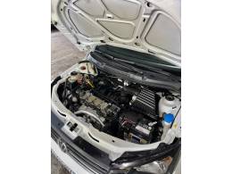 VOLKSWAGEN - SAVEIRO - 2019/2020 - Branca - R$ 65.000,00