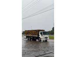 FORD - CARGO 2428 - 2010/2011 - Branca - R$ 269.000,00