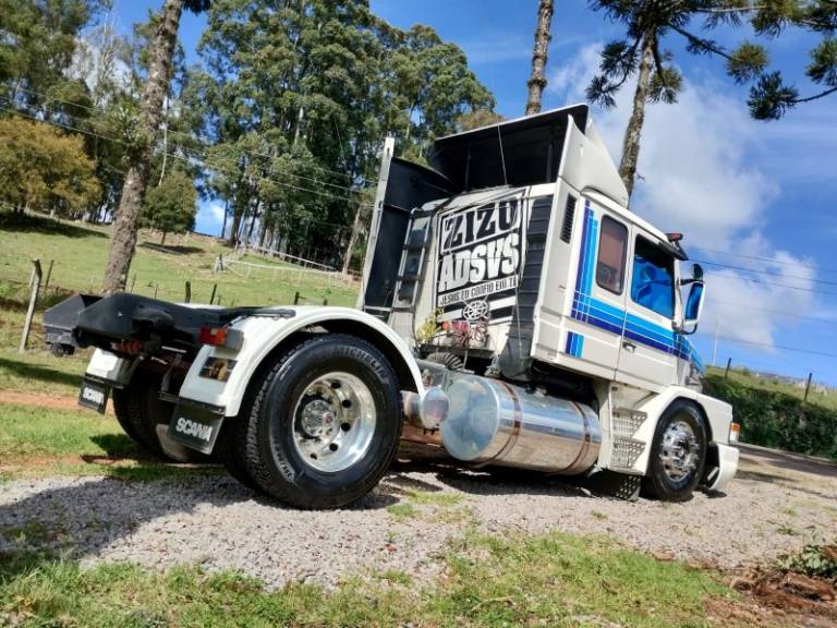 SCANIA - T-113 - 1993/1993 - Branca - R$ 150.000,00