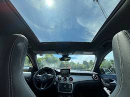 MERCEDES-BENZ - GLA 200 - 2016/2016 - Marrom - R$ 119.000,00