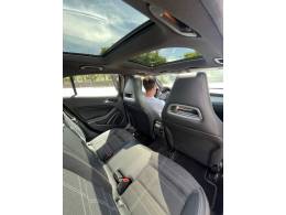 MERCEDES-BENZ - GLA 200 - 2016/2016 - Marrom - R$ 119.000,00