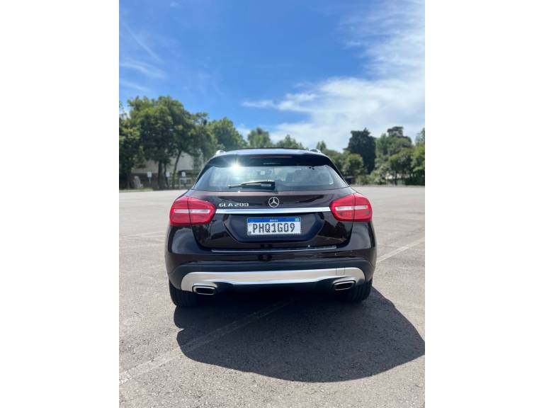 MERCEDES-BENZ - GLA 200 - 2016/2016 - Marrom - R$ 119.000,00