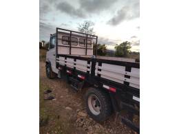 MERCEDES-BENZ - 710 (DIESEL) - 1999/1999 - Branca - R$ 128.000,00