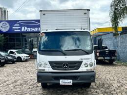 MERCEDES-BENZ - ACCELO 815 - 2015/2016 - Branca - R$ 270.000,00